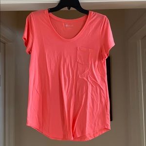 Women’s Round Neck Coral Colored Tshirt!